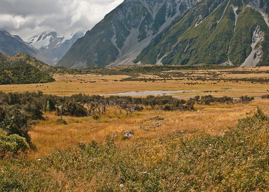 The valley at Mt Cook