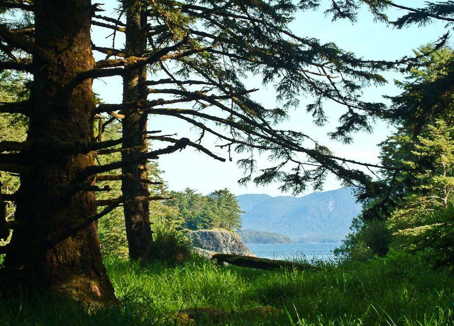 On the way to the hot springs on Ganll K'in ( Hotspring Island)