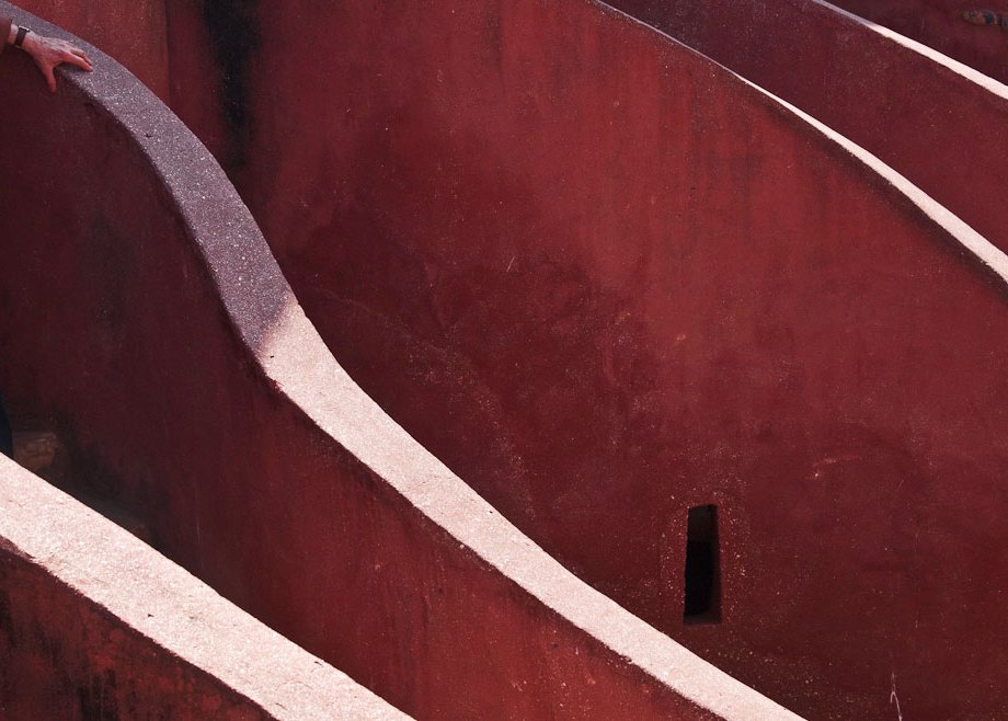 The hand, Gorie Island