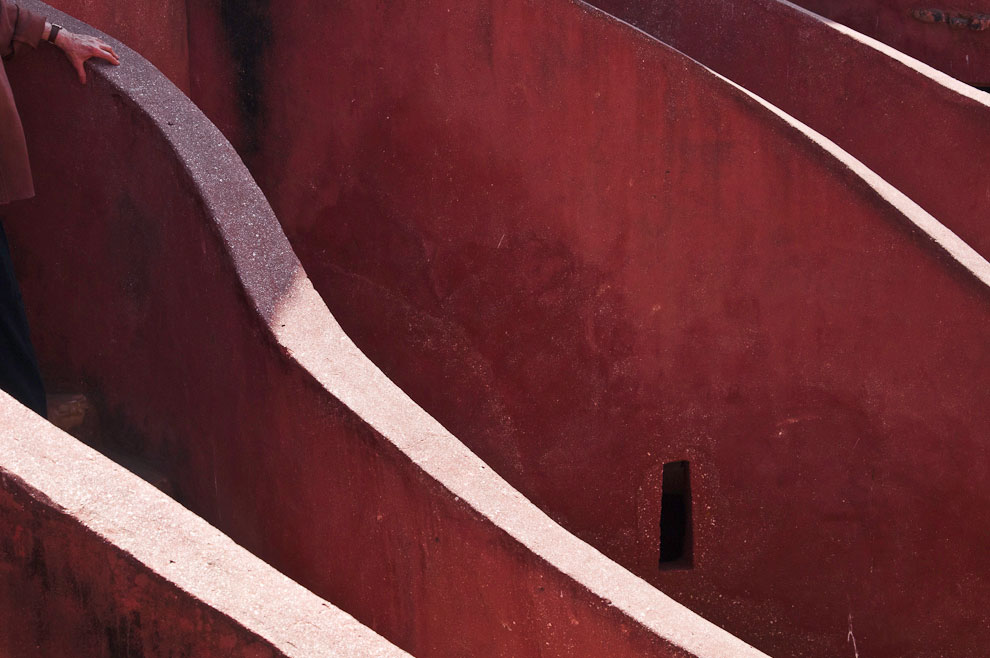 The hand, Gorie Island