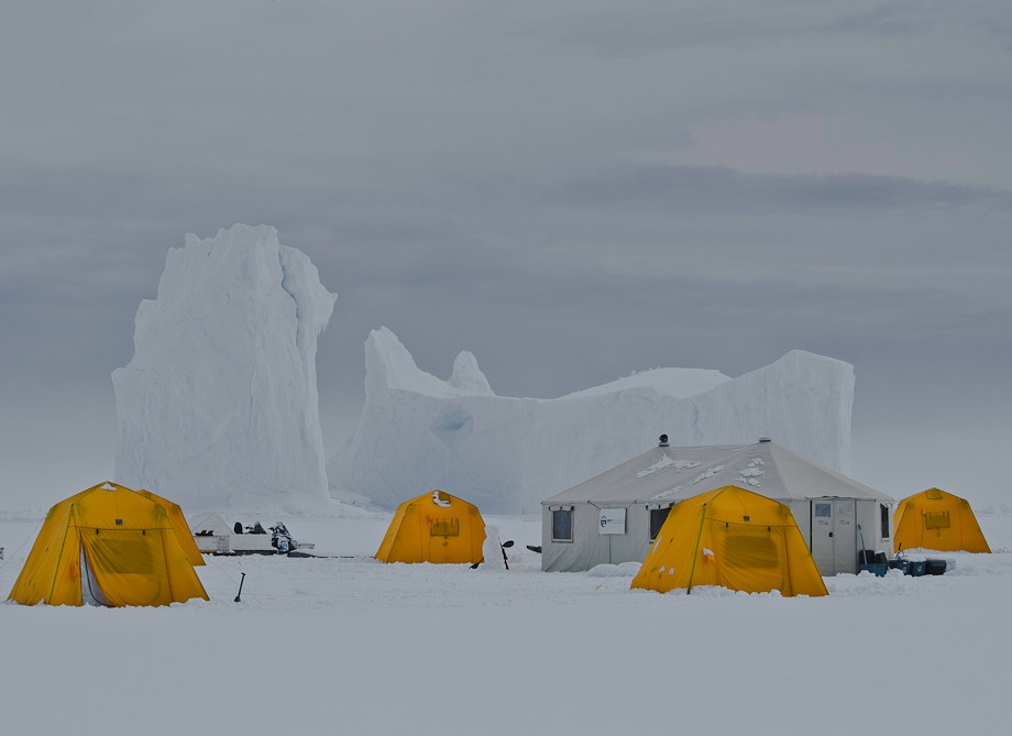 Floe edge camp